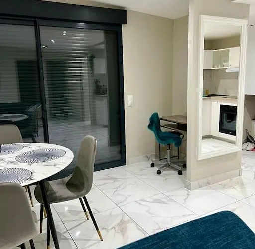 Maison Maia Creteil-paris クレテイユ